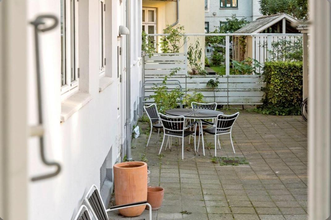 Ferienwohnung Frederiksberg Kopenhagen Exterior foto